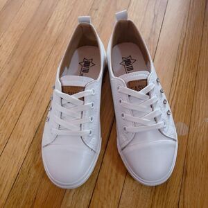 White Flat Tennis Shoes Sneakers with Rhinestones Size 6.5